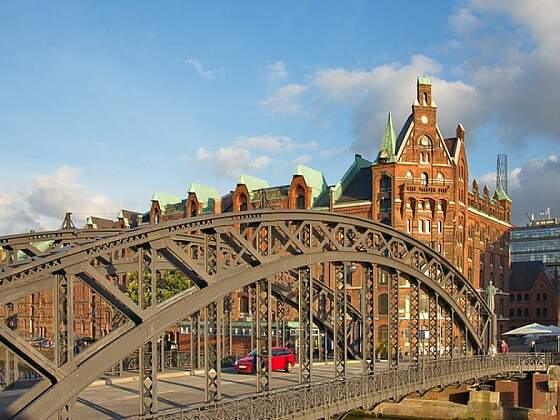 Hamburg: Brooksbrücke  in der Speicherstadt